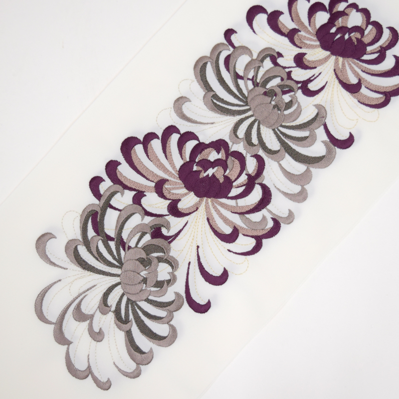 【在庫限り】シルエリー ポリ刺繍半衿 菊づくし ムラサキ