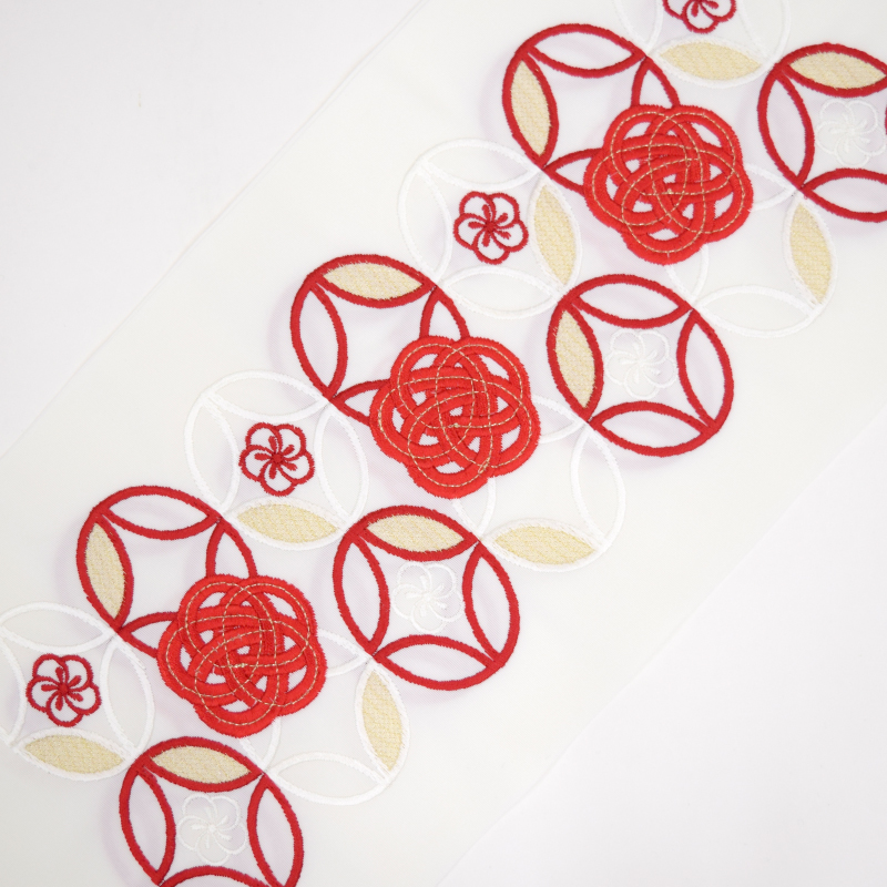 【在庫限り】シルエリー ポリ刺繍半衿 七宝 白/色