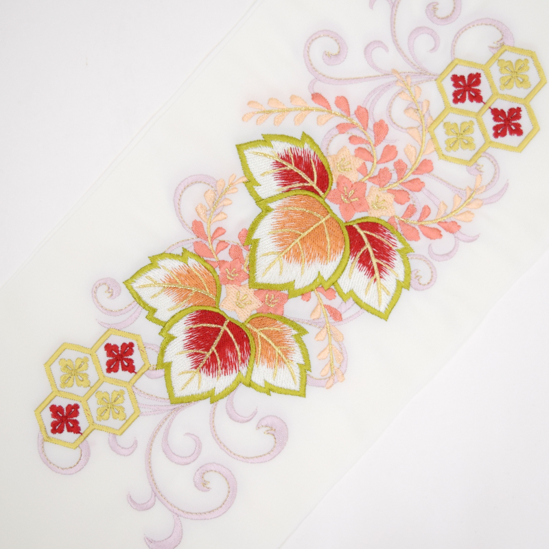 【在庫限り】シルエリー ポリ刺繍半衿 花紋 白/色