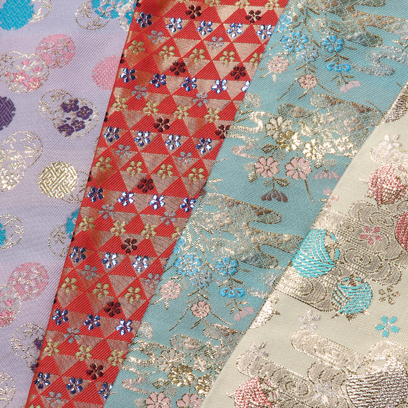 帯はぎれ（約70×50cm）