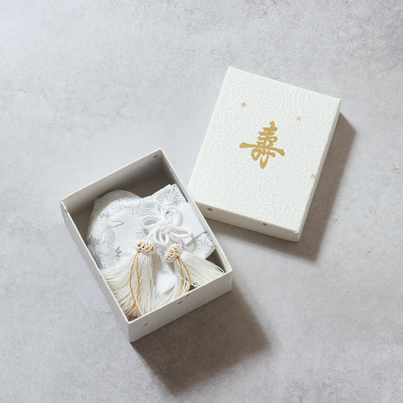 お宮参り お守り袋 白地