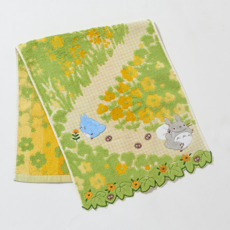 となりのトトロ フェイスタオル 通り道