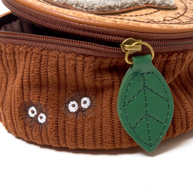 となりのトトロ ポーチ 丸太