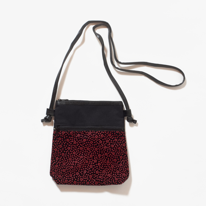 印伝調 2ファスナーポシェット マチ付き 赤