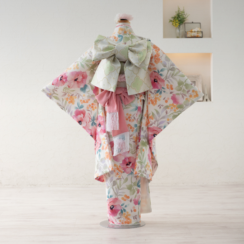  花わらべ 7才女児 着物 WP-4 カラフル（オフ白）